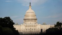 Senado de EEUU reautoriza programa de vigilancia clave para frustrar ataques terroristas