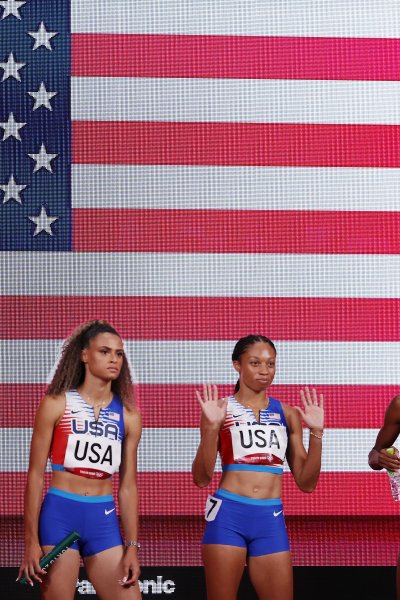 Team USA prepares to compete in the women's 4x400m relay final
