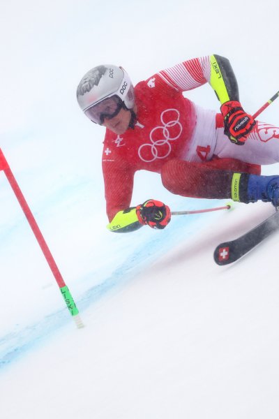 Marco Odermatt on a giant slalom run.