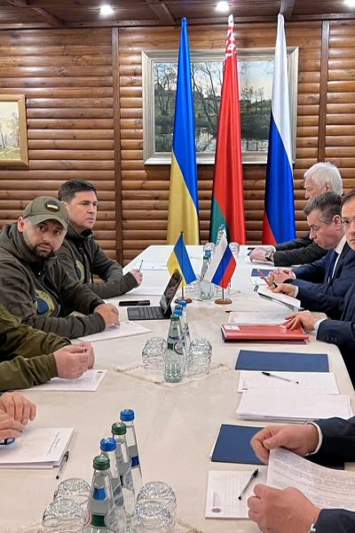Russian and Ukrainian Officials at a table