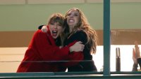 Taylor Swift cheers in red at Chiefs-Packers game in Green Bay