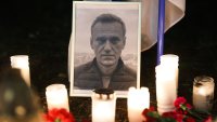 El cuerpo del líder de la oposición rusa, Alexei Navalny, fue devuelto a su madre, según portavoz